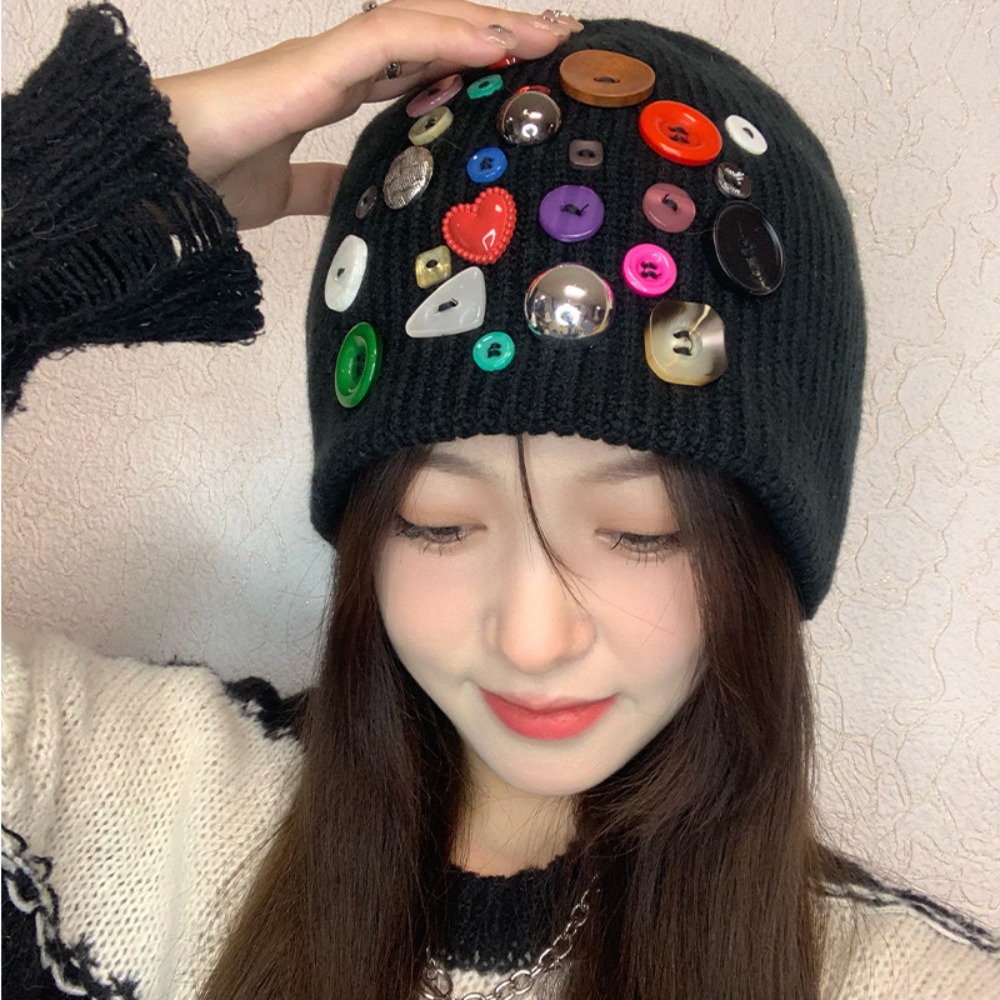 Berretto Colorato con Bottoni, - Beanie Cuffed Knit recensione e prezzo